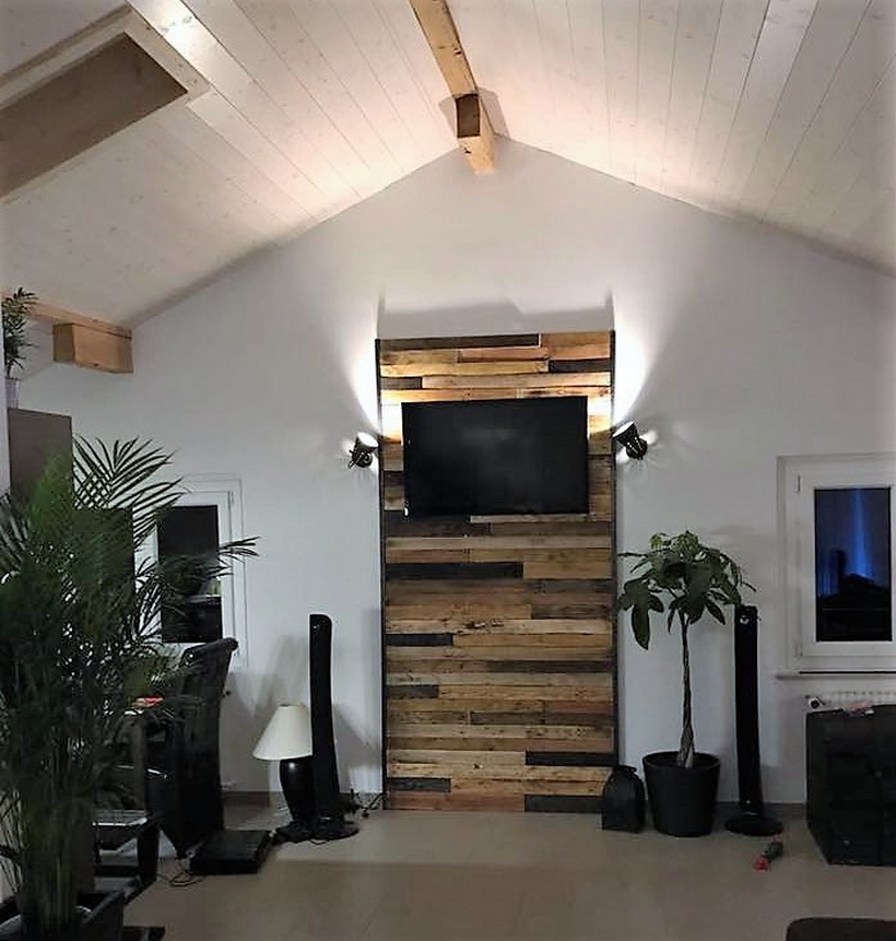 pallet wall art for tv