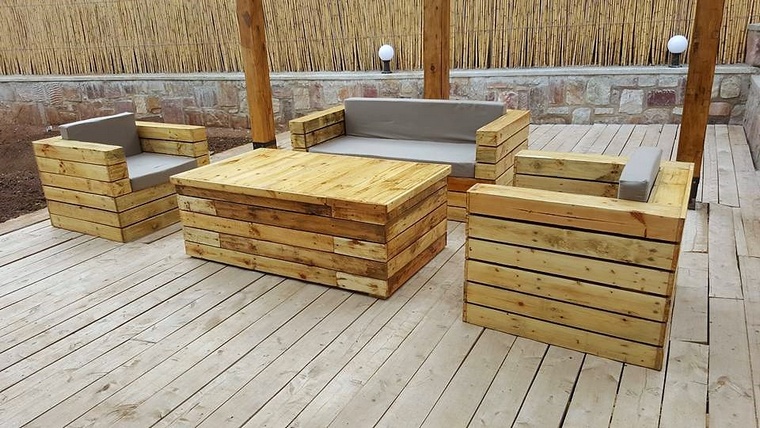 wood pallets patio furniture couch
