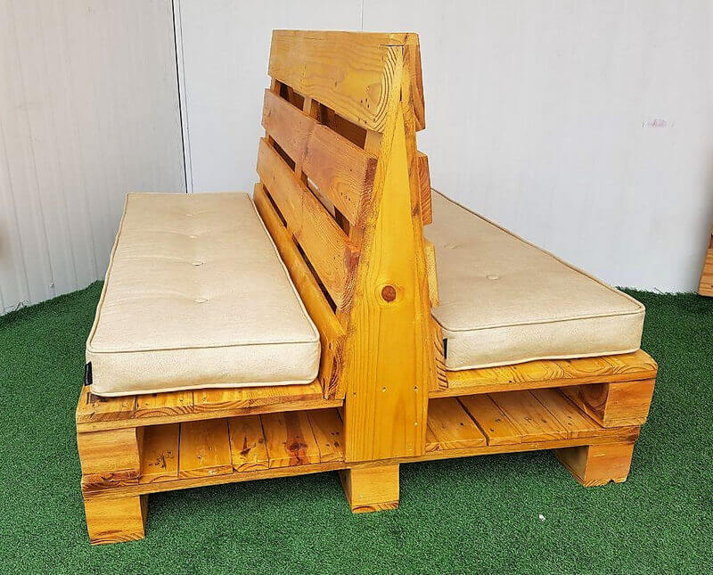 pallet double side seat idea