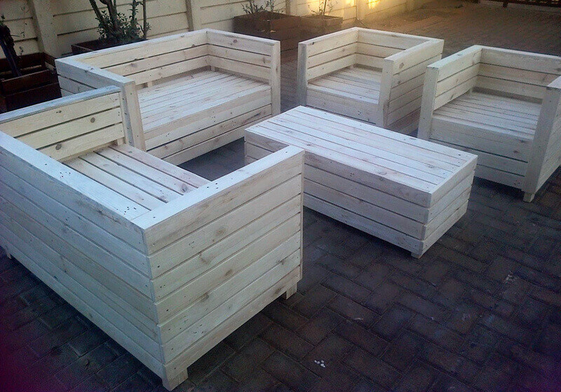 pallet outdoor furniture set