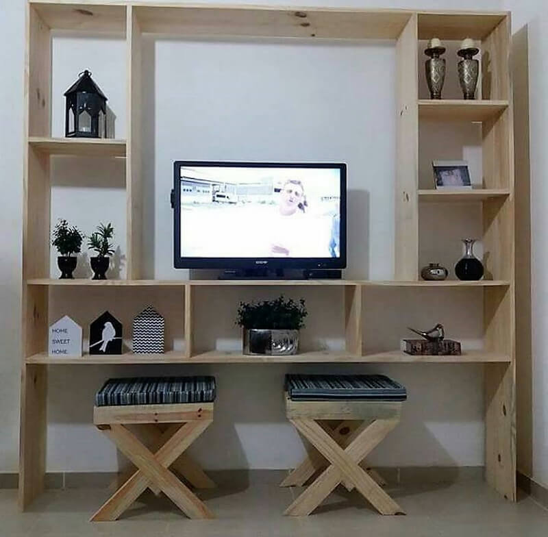 recycled pallets tv console