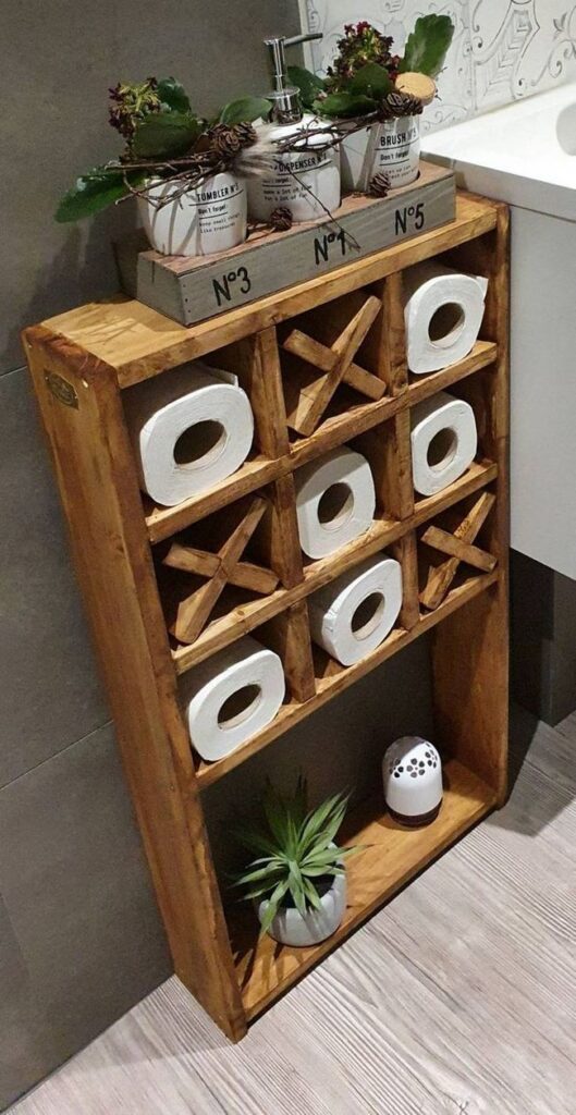 Ideas For Using Wood Pallets In Bathroom or Toilet Wood Pallet Creations