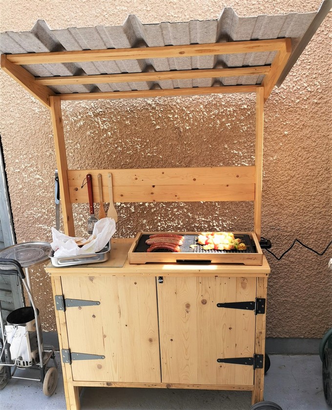 wood pallet outdoor kitchen ideas (31)