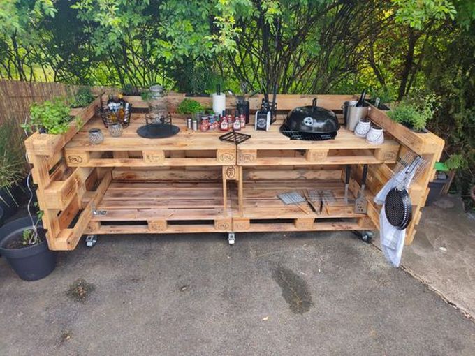 wood pallet outdoor kitchen ideas (6)